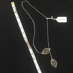 Gorgeous Leaf Necklace NWT